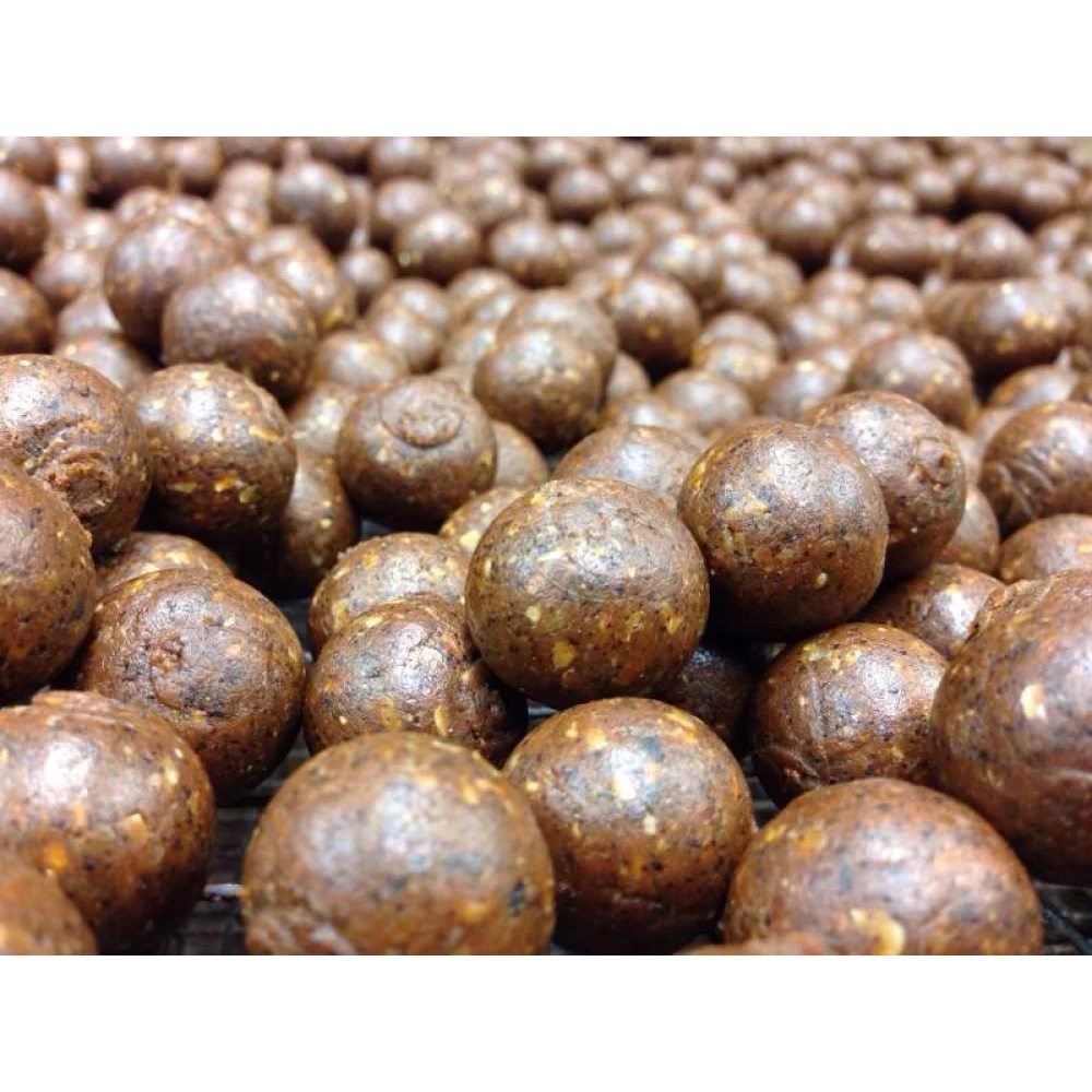 THISTLE MIX 18MM SHELF LIFE BOILIES (Squid and Plum)