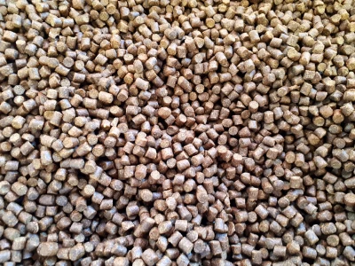 THISTLE MIX  4.2MM PELLETS  (Squid and Plum) 1KG
